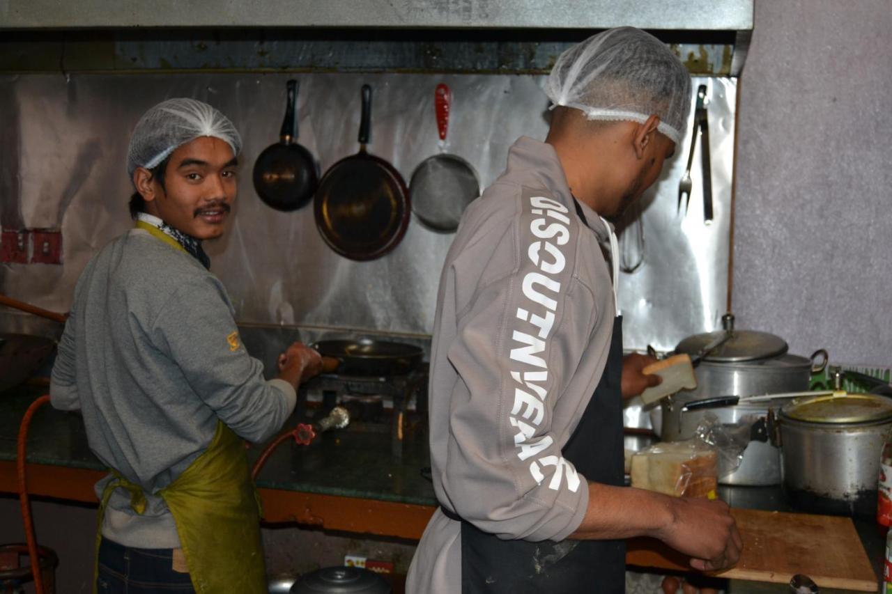 Fireflies Hostel Kathmandu Ngoại thất bức ảnh