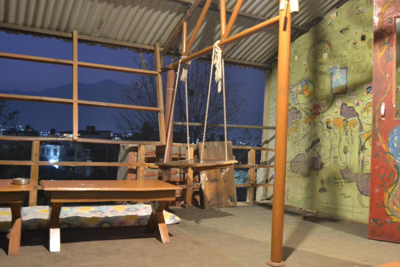 Fireflies Hostel Kathmandu Ngoại thất bức ảnh
